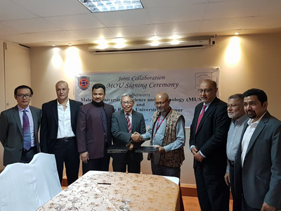 Dr. Kamrul in signing agreement ceremony  with Begum Rokeya University, Rangpur